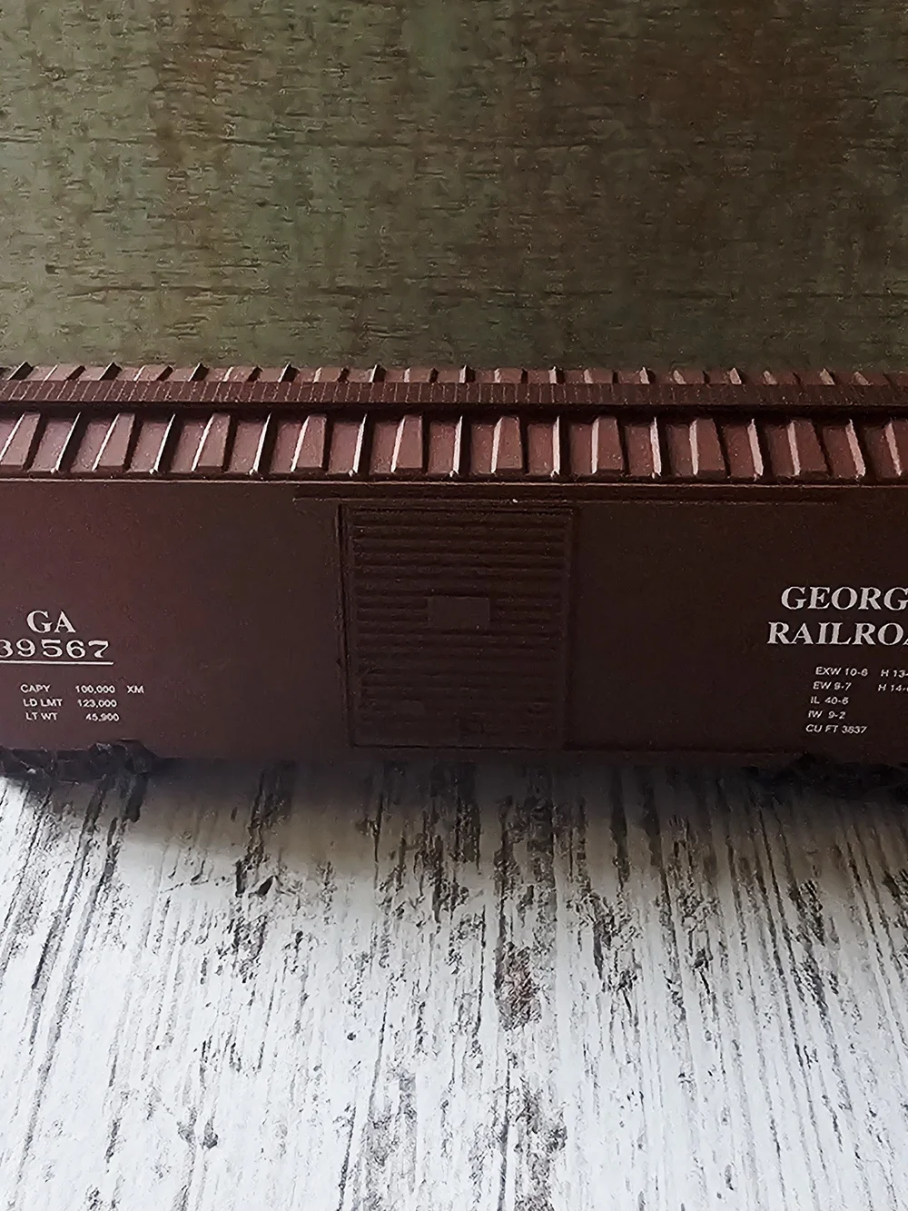 HO Scale Accurail Georgia Railroad GA 39567 40' Boxcar